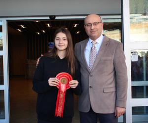 Binicilikte Çifte Derece: 100 cm’de 3’üncülük, 90 cm’de 4’üncülük