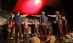 Gazi Mustafa Kemal Atatürk ve Aziz Şehitlerimiz!