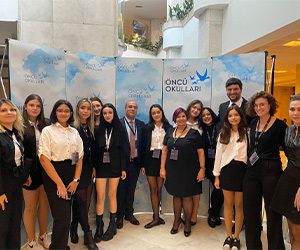 Lise Öğrencilerimiz UTDS’22 Konferansında Başarıları ile Rüzgar gibi Esti