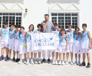ORTAOKUL BASKETBOL TAKIMIMIZDAN ŞAMPİYONLUK 