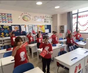 Grade 2 students at Öncü Schools celebrated the 101st anniversary of the Turkish Republic with their very own Öncü Republic Song. 