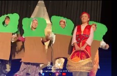 🎭 Masallar Antep’te sahneyle buluştu! 🌶️🌟 Kırmızı Başlıklı Kız, Külkedisi, Ağustos Böceği ve Karınca bu kez yöresel şiveyle konuştu, kültürümüzle harmanlandı, kahkahalarla dolu unutulmaz bir yolculuğ