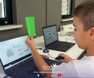 Öğrencilerimizle Makine Öğrenmesini Keşfediyoruz