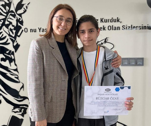 Öncü’nün Gururu: Rüzgar Özay Dünya Üçüncüsü Oldu!